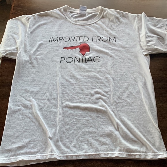 Vintage “Imported from Pontiac” Indian head t-shirt. Tiny wear holes on bottom. - Picture 2 of 5
